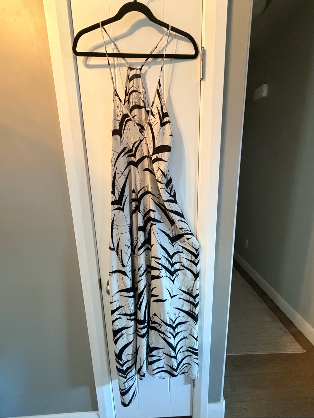 Women's Black & White Ramona La Rue Print Halter Maxi Dress